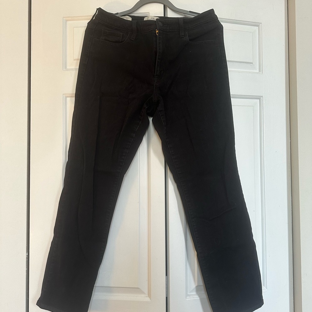 Universal Thread Black Straight Jeans